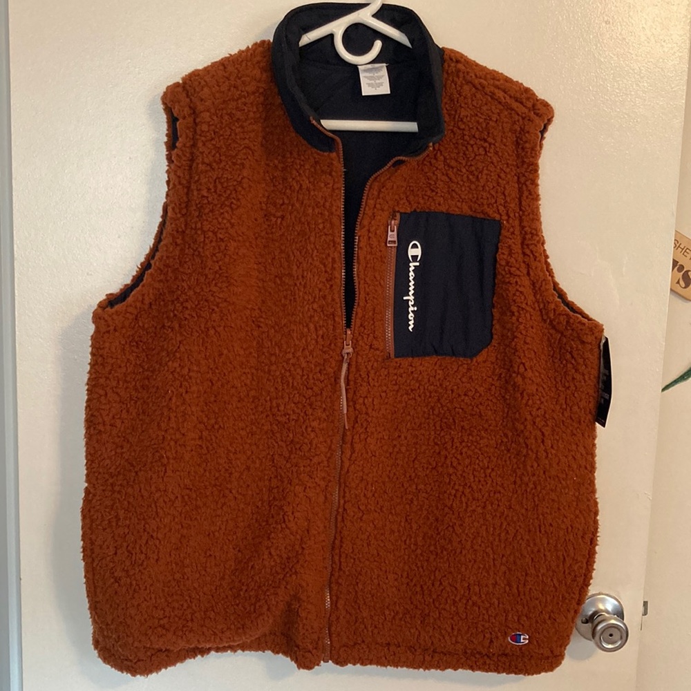 Champion Men’s Reversible Sherpa Vest (XL) NWT